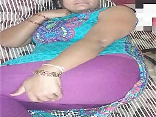 DESI HORNY Old woman 2